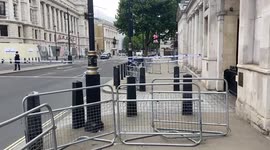Police close off Whitehall due to suspicious package