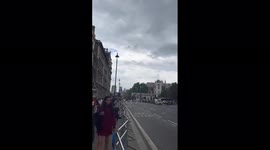 UK: Downing Street Area Shuts Down Due To Suspicious Package