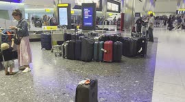 Hundreds of suitcases left unattended at Heathrow as UK travel chaos continues