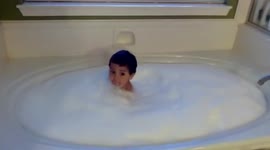 Baby boy bubble bath