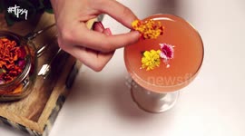 Fancy cocktail garnishes are surprisingly easy