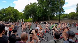 Hundreds of nude cyclists participate in World Naked Bike Ride in London