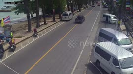 Dramatic moment suspected drug dealer is caught in police chase