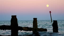 Strawberry Super Moon spotted on West Sussex beach