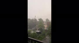 US: Tornado-Warned Storm Batters Chicago Metropolitan Area