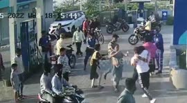 Violent brawl at gas station in India escalates and sees women scuffle in drainage canal