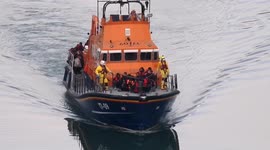 Grueling 13 hour search and rescue in English Channel for migrants from French warship