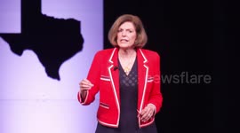RNC Committeewoman Toni Anne Dashiell remarks, with Cindy Siegel