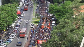 Sri Lankans continue to protest demanding President Gotabaya Rajapaksa to resign