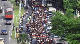Sri Lankans protest demanding government to resign amidst worst crisis since 1948