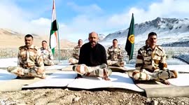 Indian border police perform impressive moves on International Day of Yoga
