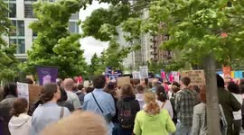 Roe v Wade protest outside the US Embassy in London