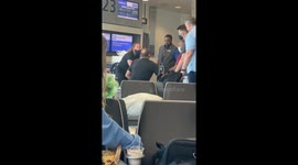 Passenger attacks southwest gate agent oakland ca airport June 2022