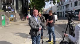 RMT General Secretary Mick Lynch joins strikers at Euston Station