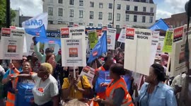 GMB union cleaners protest against outsourcing firm Mitie