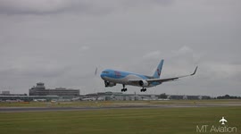 TUI Plane did an Emergency Landing on One Engine after returning to Manchester Airport