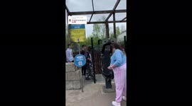 ‘Rides aren’t built for fat people’: Size 26 woman shares theme park experience struggling to fit in rollercoaster seats – but insists customers should go regardless of weight Part 2
