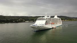 Big Cruise Ship - Drone Fooate