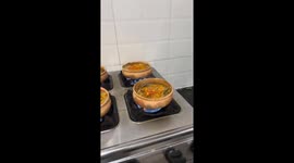 The chef cooks 30 fish pots and 3 pans at the same time