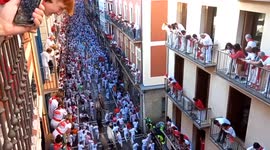 Spain: Pamplona bull-running festival returns after COVID break