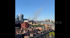 Large flume of smoke seen in Central London after suspected fire