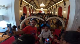 Sri Lankans occupy president's official residence