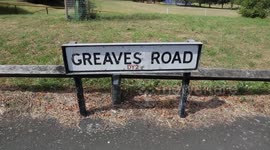 Locals fuming after quiet cul-de-sac taken over by 'rude' parents jostling for parking spaces