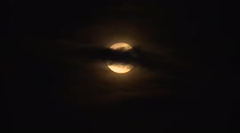 US: Buck Supermoon Dazzles Across Sky