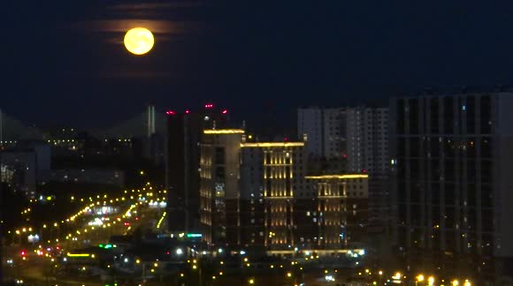 Biggest supermoon of the year glows over in St Petersburg, Russia