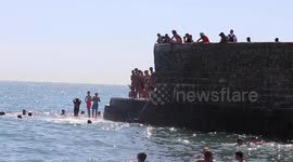 Kids Ignore messages from authorities and continue to Tombstone in Brighton