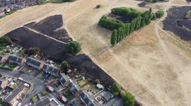 UK heatwave: Evacuations after huge fire reaches homes in Nottingham