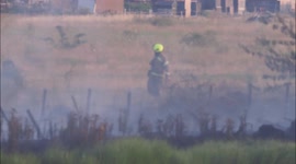 UK heatwave: Fire brigade tackles second grass fire in less than 24hrs in Kent