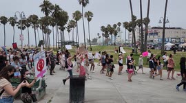 Roe v Wade Protests - Venice Beach CA