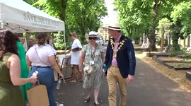 Kensington and Chelsea Mayor Cllr David Lindsay enjoys Brompton Cemetery Open Day on 17 July 2022