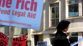 Legal Aid protest blocks road at Ministry of Justice