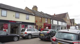 Chelmsford flat above Tesco Express where body of Paul Simons was discovered 1/4