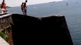 Cliff Diving in Plymouth