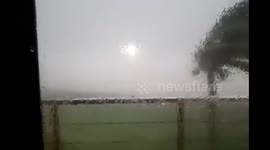 Huracan Patricia Categoria 5 Tocando Tierra En Melaque Jalisco Con Vientos De Mas De 300Km