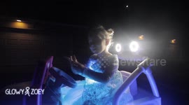 Best Halloween costume ever? Dad creates illuminated Elsa dress from 'Frozen' for daughter
