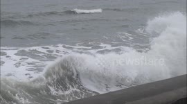 Storm waves hit the coast in Shanklin