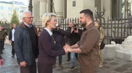 Volodymyr Zelenskyy meets European Commission president in Kyiv