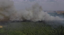 Huge farm fire in Blidworth, UK has been declared a 'major incident' by fire crews