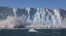 Shocking scenes show glacier crumbling into the sea this month in Norway's Arctic