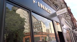 PINKO Knightsbridge facade suffers due to exteme temperatures in London