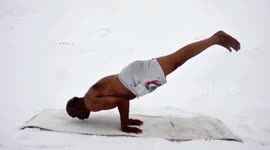 Indian police officer performs yoga in sub-zero temperatures in Ladakh