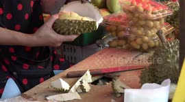 Thailand has record-breaking 500,000 tons of durian export to China this year