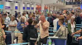 Bristol airport passengers experience lengthy Tuesday morning queues