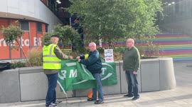 RMT Union forms picket outside Birmingham New Street station