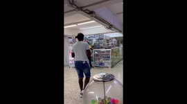 This more of a prank whereby someone drops a phone which is an electric with an 100vots to see their reaction