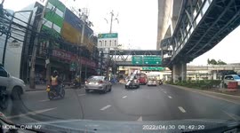 Steel rods fall from pickup truck into path of oncoming cars